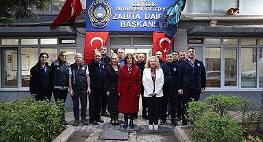 Ayşe Ünlüce, belediye birimlerinin bayramını kutladı
