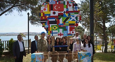 Ayvalık'ta Turizm Haftası turizm öğrencilerinin etkinlikleriyle kutlandı