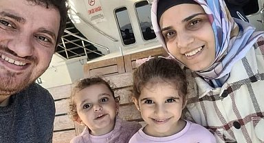 Baba ve 2 kızının hayatını kaybettiği facianın ardından yürek yakan kare