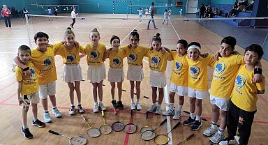 Badmintonda Manisa'yı temsil edecekler