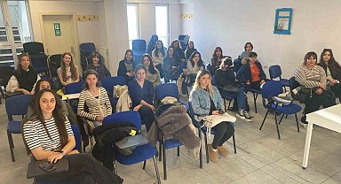 Bahar, Adalar Gençlik Merkezi'nde başka güzel