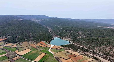 Baharın renkleriyle ayrı bir güzelliğe bürünen Kastamonu mest ediyor
