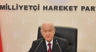 Bahçeli'den Türkeş'in vefat yıl dönümünde anlamlı mesaj