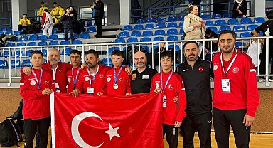 Bakan Bak: "Okul sporlarındaki başarılar yarınların habercisidir"