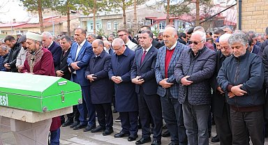 Bakan Güler, Bayburt'ta cenaze namazına katıldı