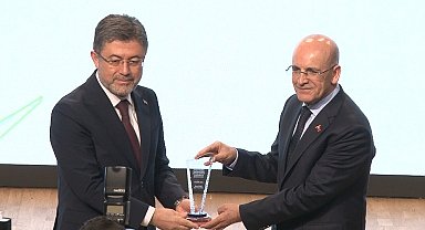 Bakan Şimşek: "Eleştirenler ya bizi duymuyor ya da kötü niyetliler"