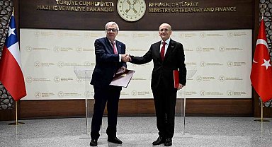 Bakan Şimşek, Şili Bakanı Klaveren ile iş birliği protokolü imzaladı