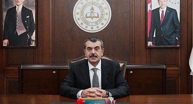 Bakan Tekin: Çocuklarımız ulusal egemenliğimizin güvencesi