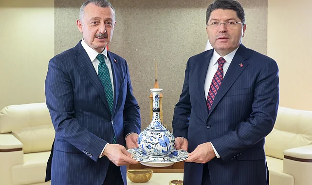 Bakan Tunç'tan Kocaeli'den Başkan Büyükakın'a ziyaret