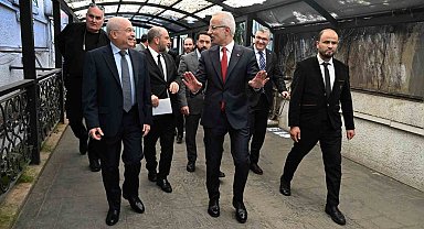 Bakan Uraloğlu, Suriyeli mevkidaşı Bedir ile görüştü