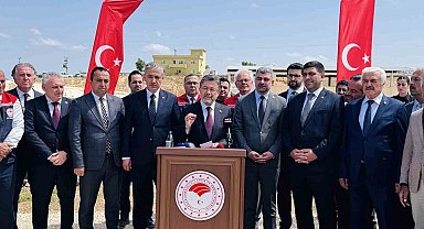 Bakan Yumaklı, Mardin'de tuz çalısı tesisini ziyaret etti