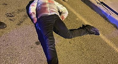 Bakırköy'de polise ateş açan iki kişi yaralı olarak yakalandı