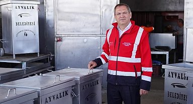 Balıkesir Ayvalık'ta çöp konteynerleri uygun maliyetle üretiliyor