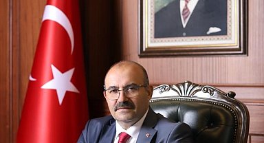 Balıkesir Valisi Ustaoğlu: '1 Mayıs Emek ve Dayanışma Günü kutlu olsun'