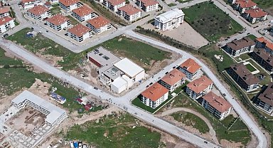 Balıkesir'de yol yapım çalışmaları hızlandırıldı