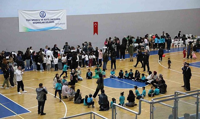 BARÜ'de çocuk şenliği coşkusu yaşandı