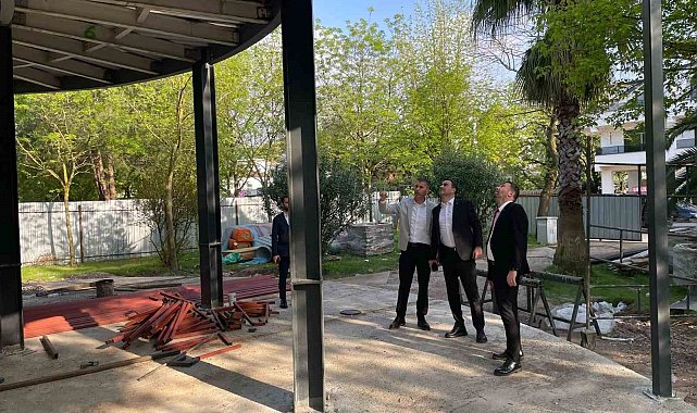Başiskele Kitap Kafe'de çalışmalar sürüyor