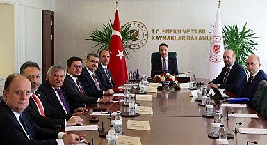Başkan Altay Konya projelerini Başkent'te görüştü