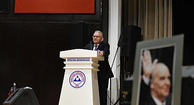 Başkan Büyükkılıç, devlet adamı ve mütefekkir Aliya İzzetbegoviç'i andı