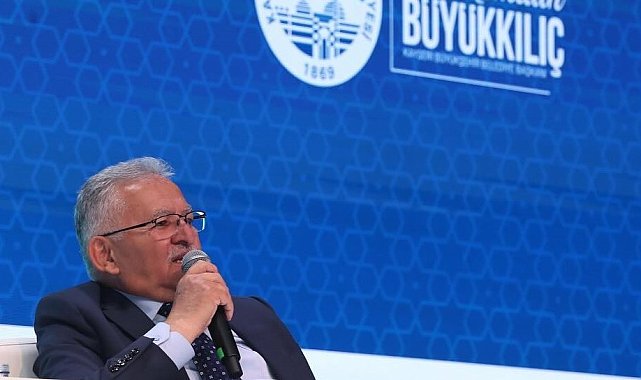 Başkan Büyükkılıç: "İş garantili kurslar açıyoruz"