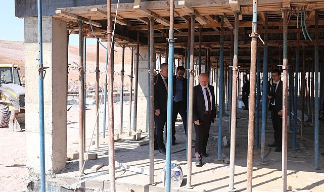 Başkan Çolakbayrakdar: "Hayvan Bakımevi ve Rehabilitasyon Merkezi de Türkiye'ye örnek olacak"