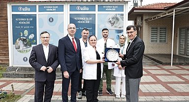 Başkan Eyüp Kahveci, Dünya Veteriner Hekimler Günü'nü kutladı