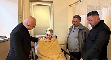Başkan Önal'dan trafik kazası geçiren personele "geçmiş olsun" ziyareti