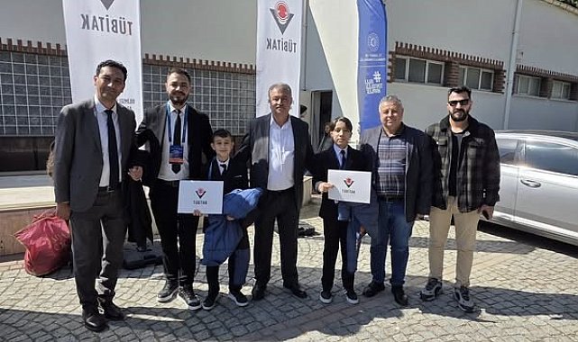 Başkan Pütün, Beyağaç'ın gururu olan öğrencileri yalnız bırakmadı