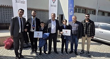 Başkan Pütün, Beyağaç'ın gururu olan öğrencileri yalnız bırakmadı