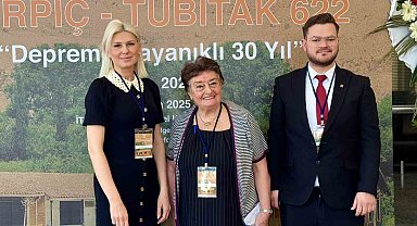 Başkan Subaşı düzenlenen konferansta kerpiç mimarisi hakkında konuştu