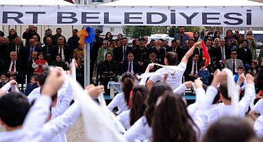 Bayburt'ta 23 Nisan Ulusal Egemenlik Çocuk Bayramı kutlandı