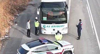 Bayburt'ta jandarmadan trafik denetimi