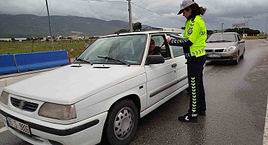 Bayramın son günü İzmir'e dönüşler başladı