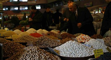 Bazı bakliyat ve yem bitkilerindeki üretimle iç tüketimi karşılayamıyoruz