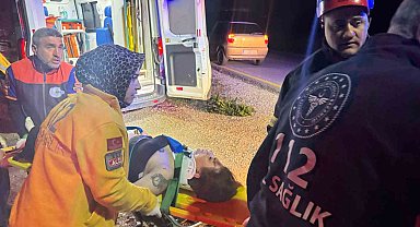 Bilecik'te şarampole devrilen araçta 1'i ağır 2 kişi yaralandı