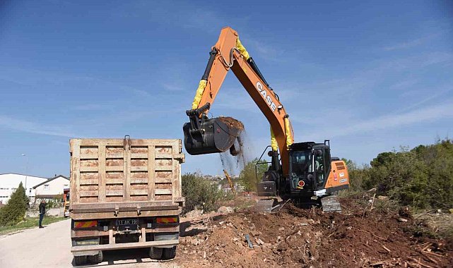 Bilecik'te ulaşımını kolaylaştırmak amacıyla yeni yollar açılıyor
