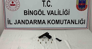 Bingöl'de ruhsatsız silah ele geçirildi
