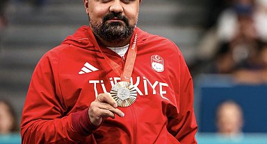 Bir efsane raketine veda etti