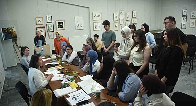 Bitki çizim atölyesi ile bitki ve ağaçların anatomik yapısı anlatıldı