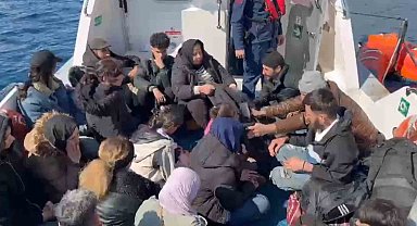 Bodrum'da 8'i çocuk 23 düzensiz göçmen yakalandı
