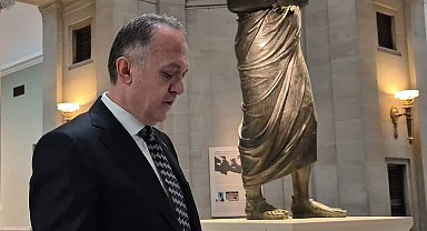 Boubon Antik Kenti'nden kaçırılarak yurt dışına çıkarılan bronz heykeli, 65 yıl sonra Türkiye'ye teslim edildi