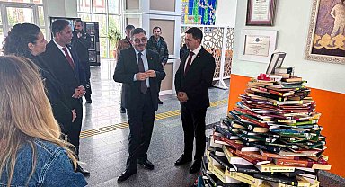 BŞEÜ Rektörü Kaplancıklı, öğrencilerle kütüphane buluştu