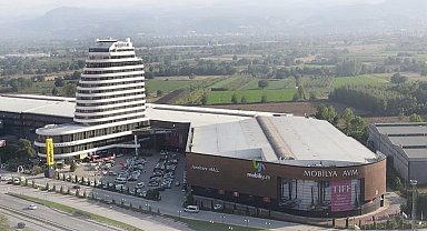 Bu AVM'nin enerjisi güneşten karşılanacak