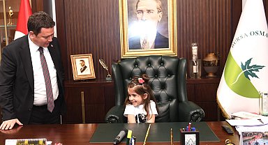 Bursa Osmangazi'de Başkan Aydın koltuğunu devretti!