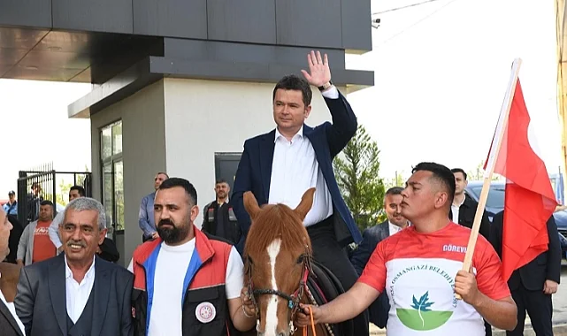 Bursa Osmangazi'de geleneksel rahvan at koşusu coşkusu