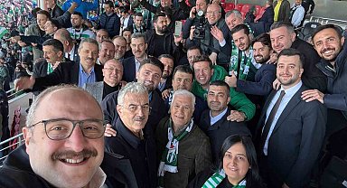 Bursa protokolünü buluşturan fotoğraf