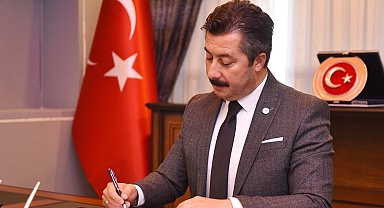 Bursa Yenişehir'de Başkan Özel'den 23 Nisan paylaşımı