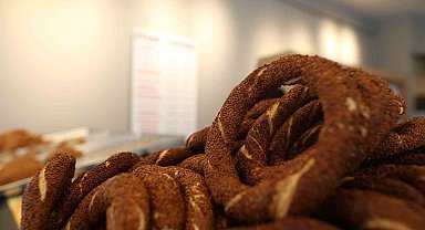 Bursa'da 100 gram simit 25 lira oldu