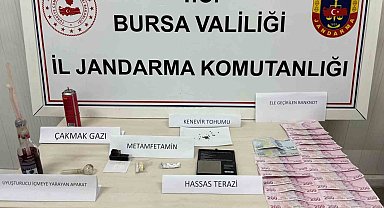 Bursa'da jandarma uyuşturucu imal eden şüphelileri suçüstü yakaladı