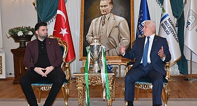 Bursaspor Başkanı Enes Çelik'ten Başkan Bozbey'e teşekkür ziyareti